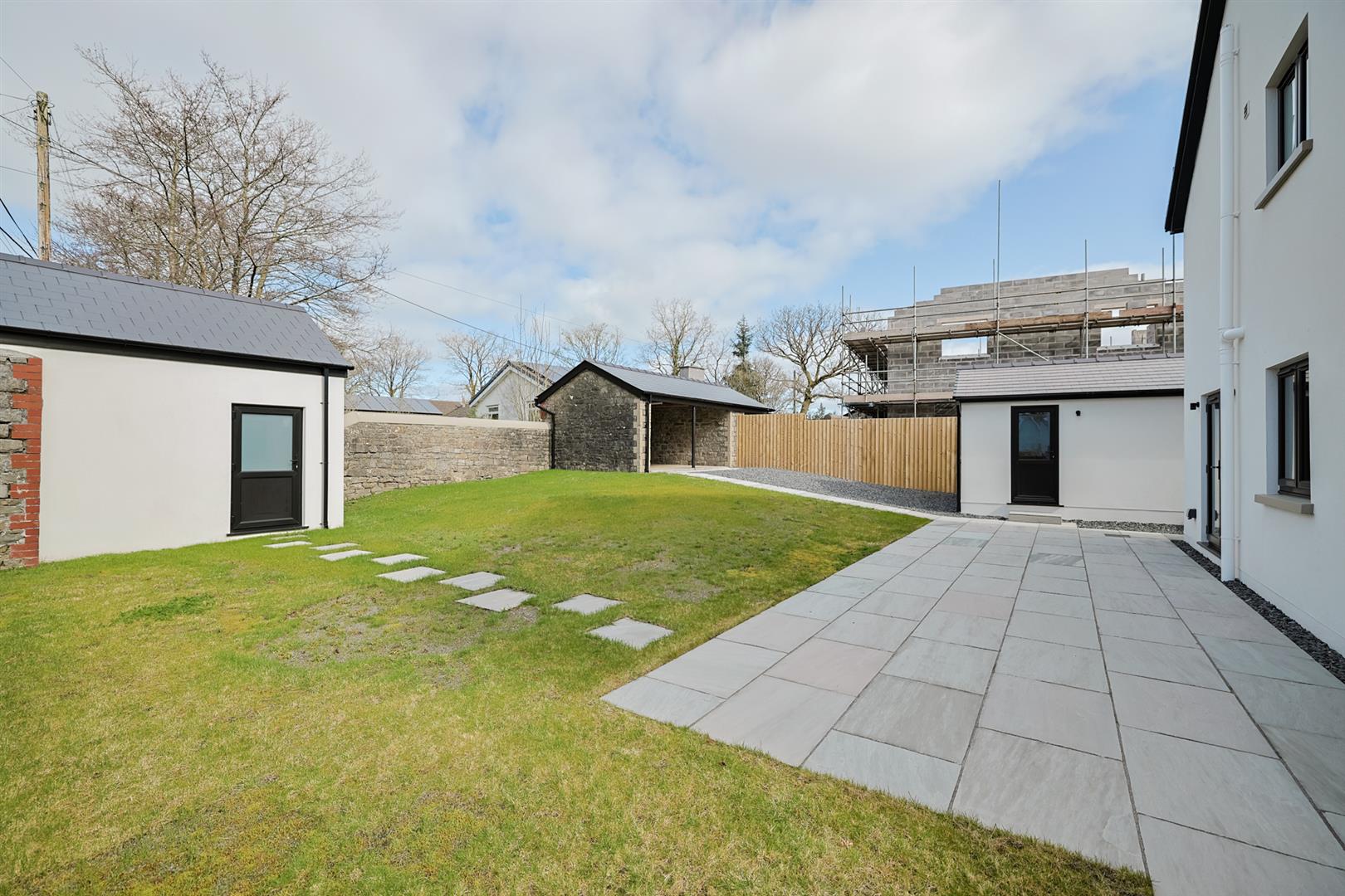 Clos Yr Ysgol, Milo, Llandybie, Ammanford, SA18 3PU